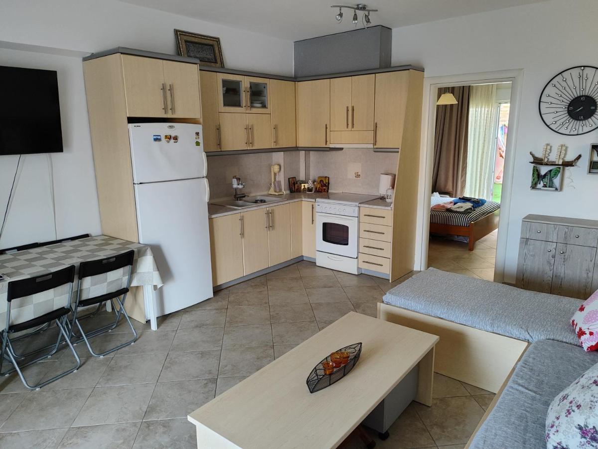 Λελα Apartment Kriopigi Bagian luar foto